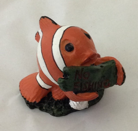 Nemo "no fishing" ornament